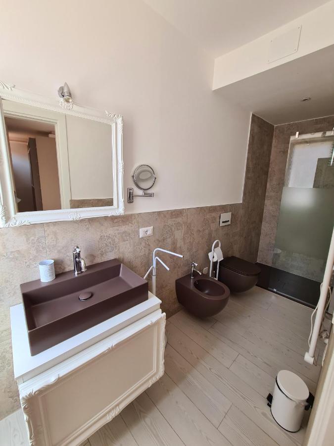 Isola Nel Parco Villas & Rooms Ла-Маддалена Экстерьер фото